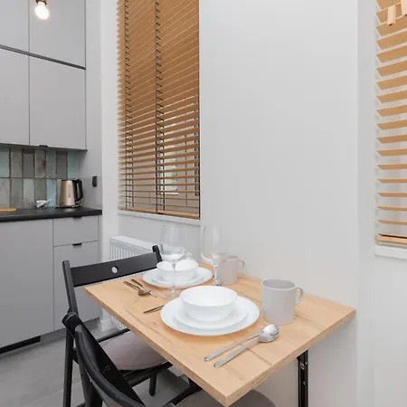 Nad Motlawa Apartamenty Seredynskiego By Renters Lägenhet Gdańsk