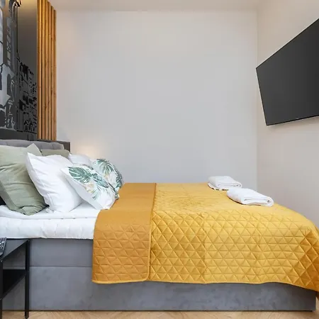 Nad Motlawa Apartamenty Seredynskiego By Renters Lägenhet
