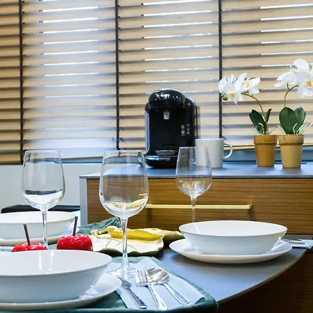 Lägenhet Nad Motlawa Apartamenty Seredynskiego By Renters Gdańsk